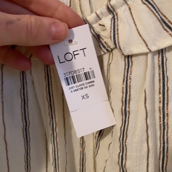 NWT Loft Ruffle Tank - Picture 7 of 7